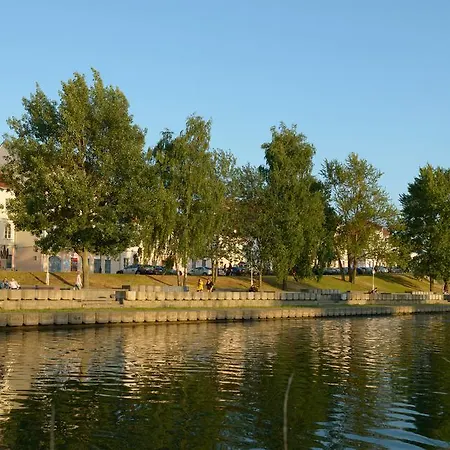 Riverside Hostel *