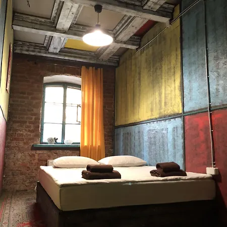 Riverside Hostel Hostel