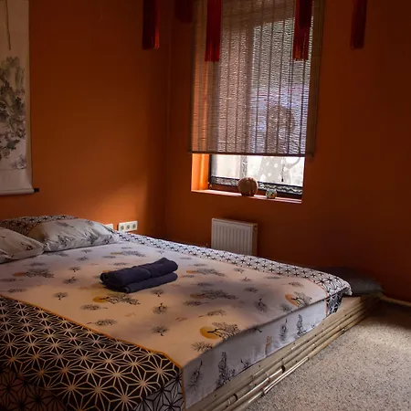 Riverside Hostel Hostel *